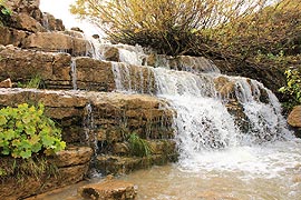 Водопады Курджипса фото